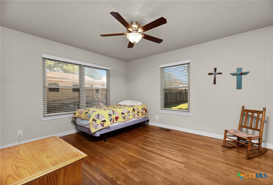 818 Mary Boulevard