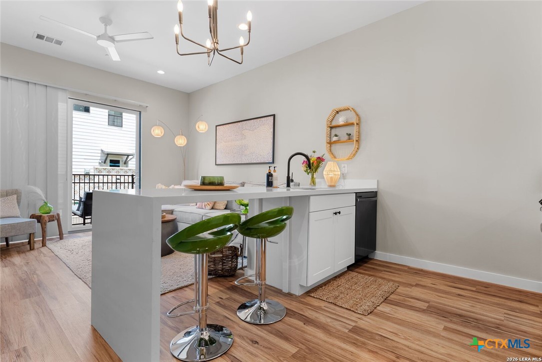1208 N Academy Avenue 3104