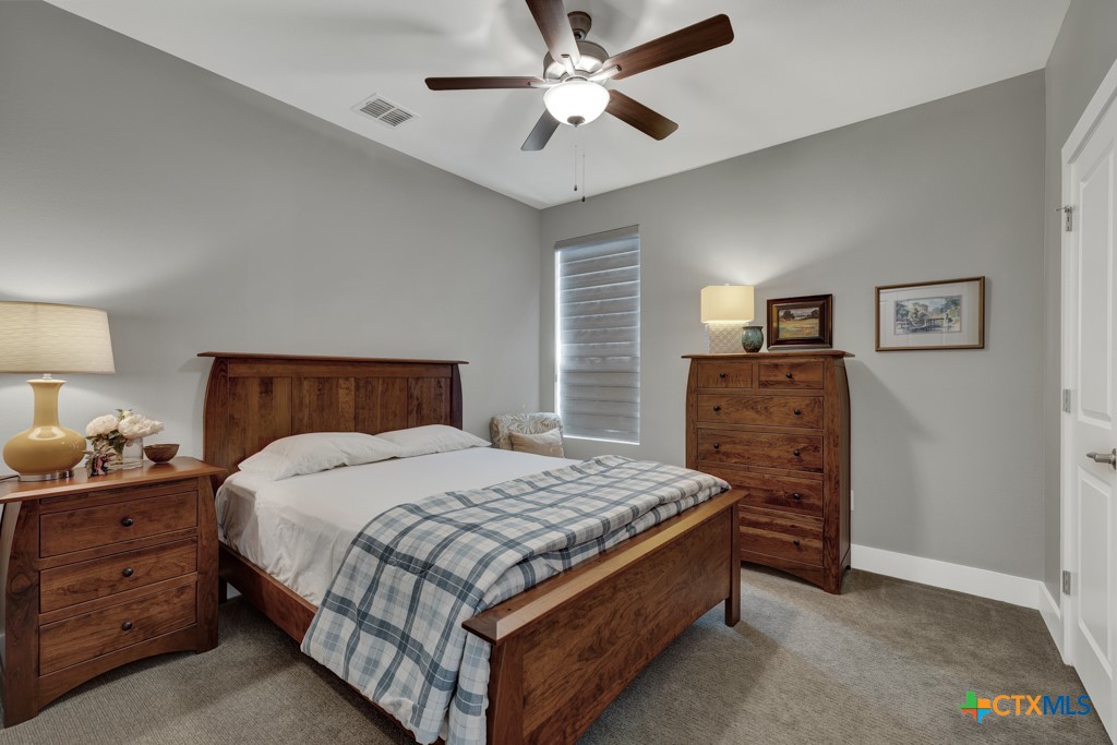 605 Creekside Common