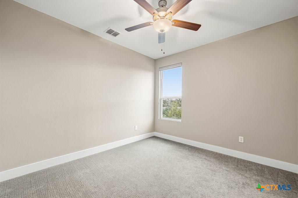 605 Creekside Common