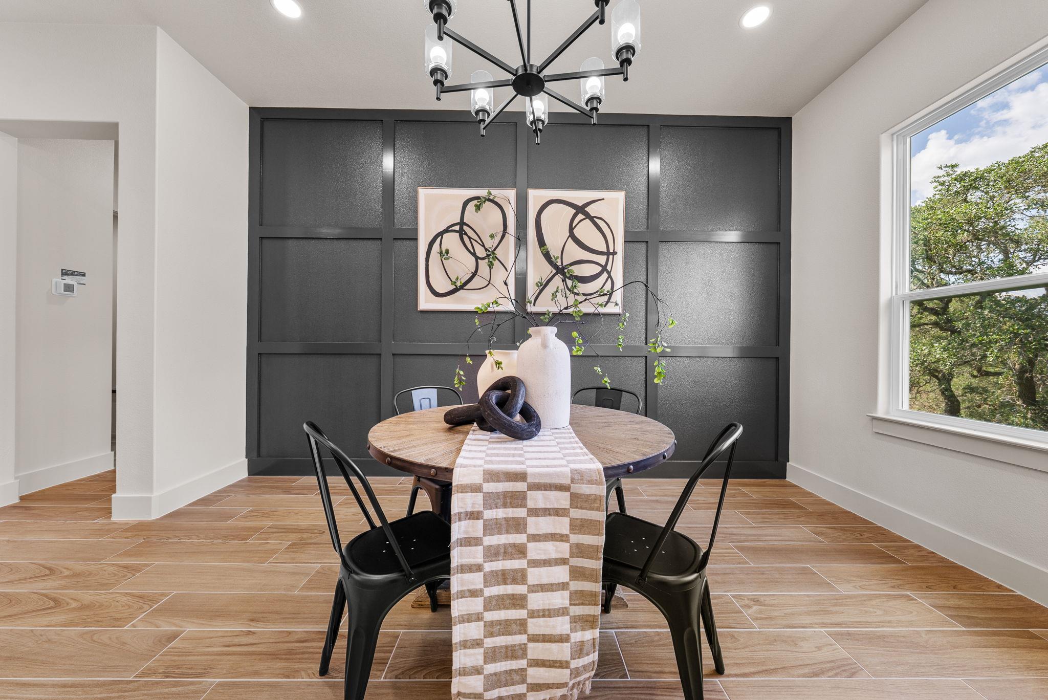 375 Shady HOLW