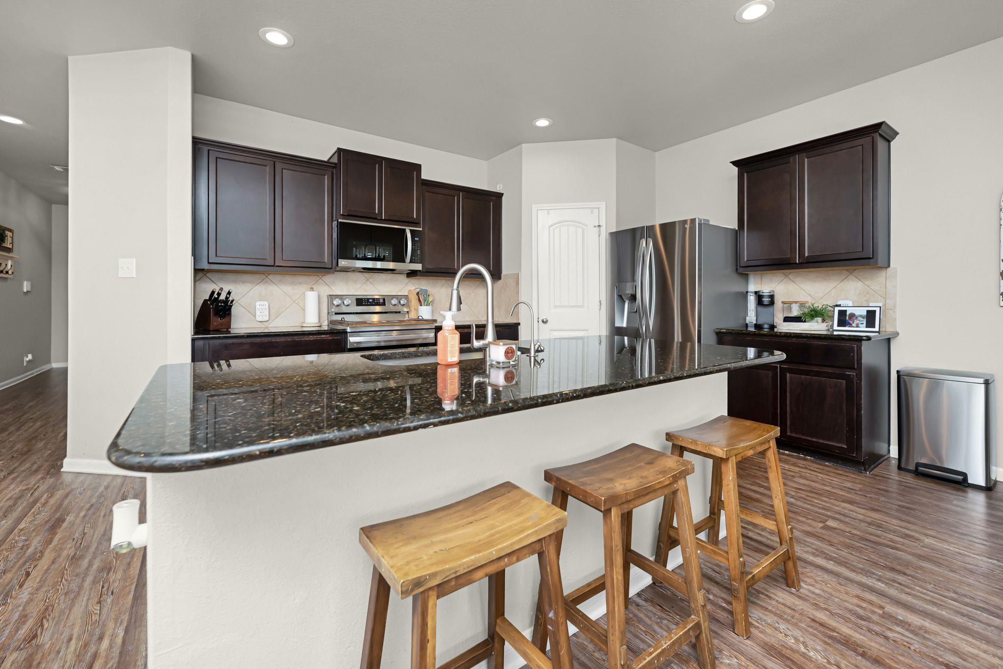 484 Copper Hill DR