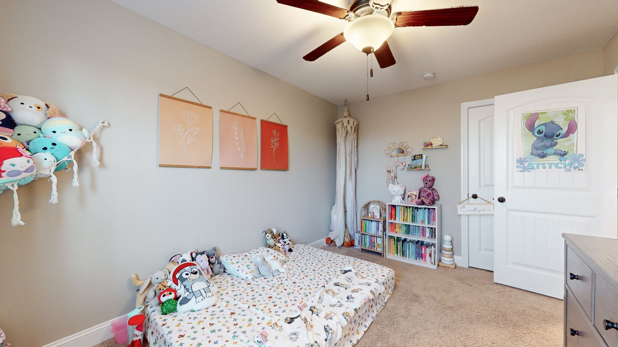 3588 Aurora Dr