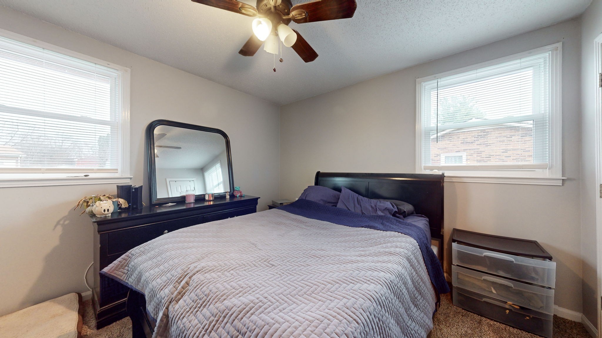 215 Aster Dr