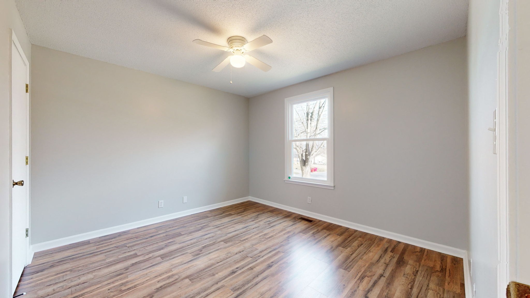 405 Sarah Dr