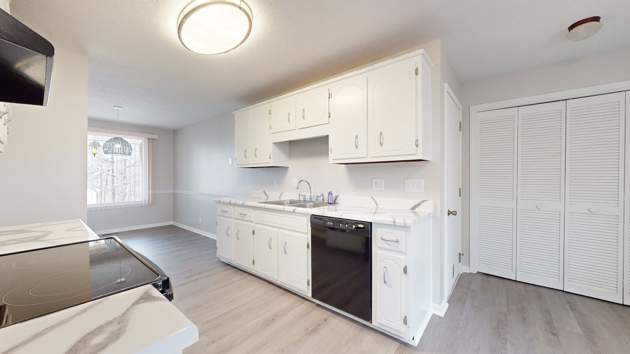 405 Sarah Dr