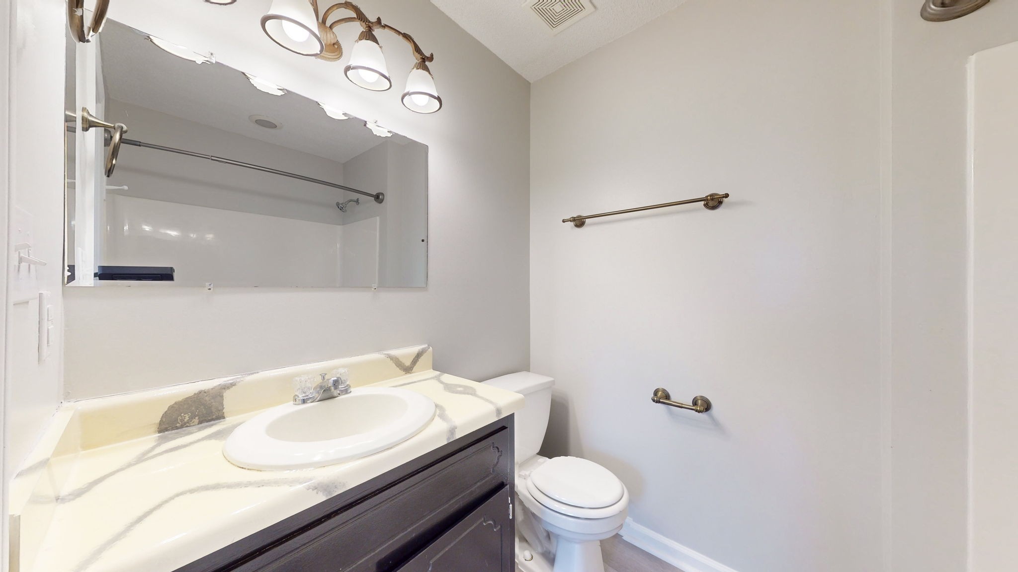 405 Sarah Dr