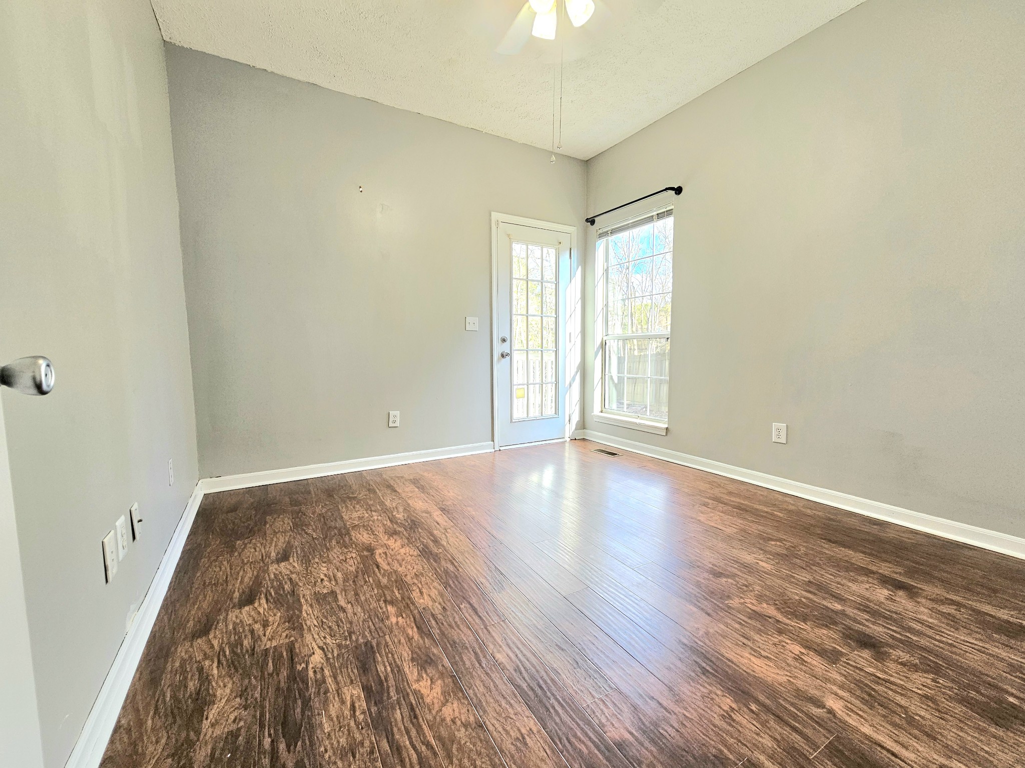 2119 Brookstone Dr