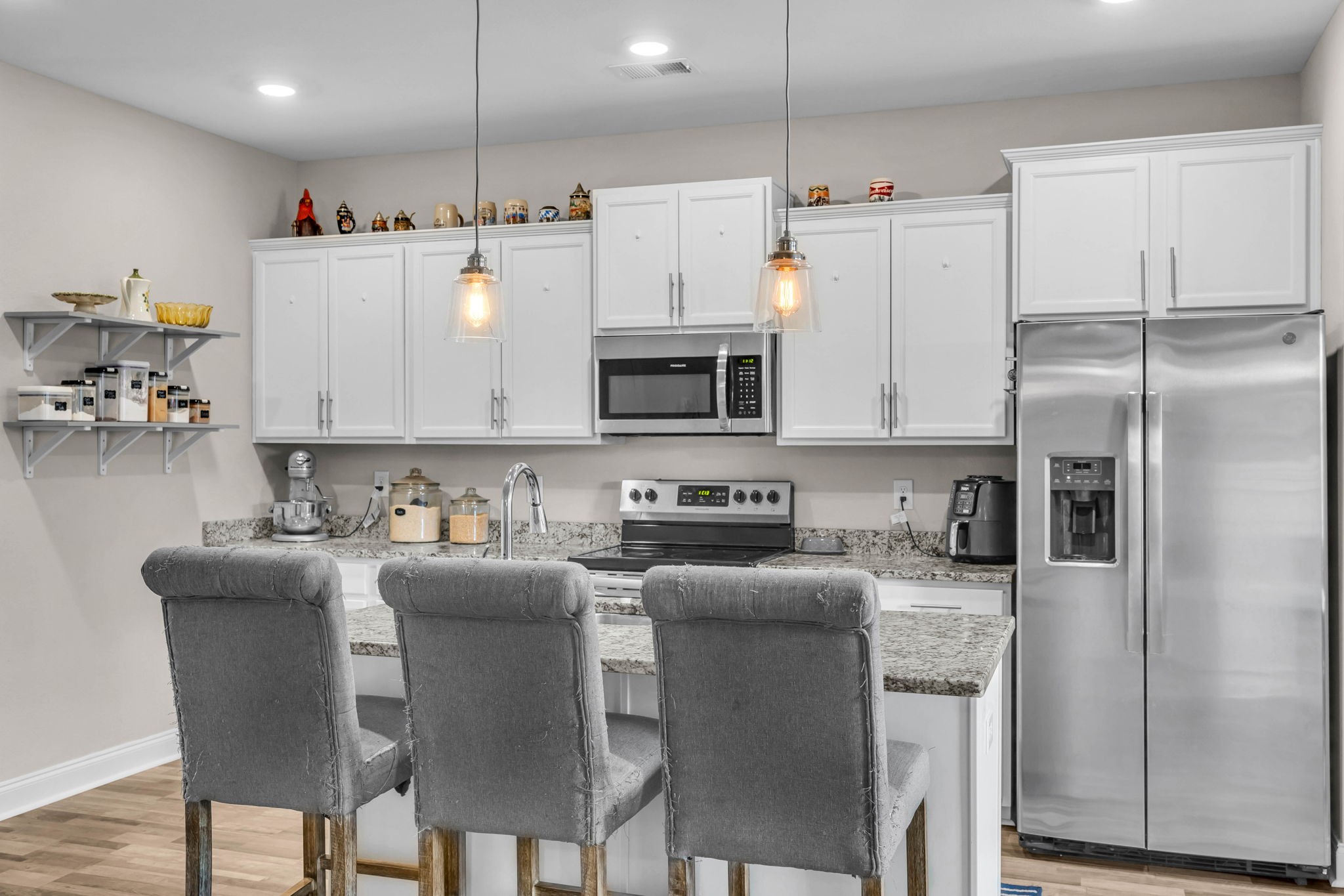 1096 Black Oak Cir
