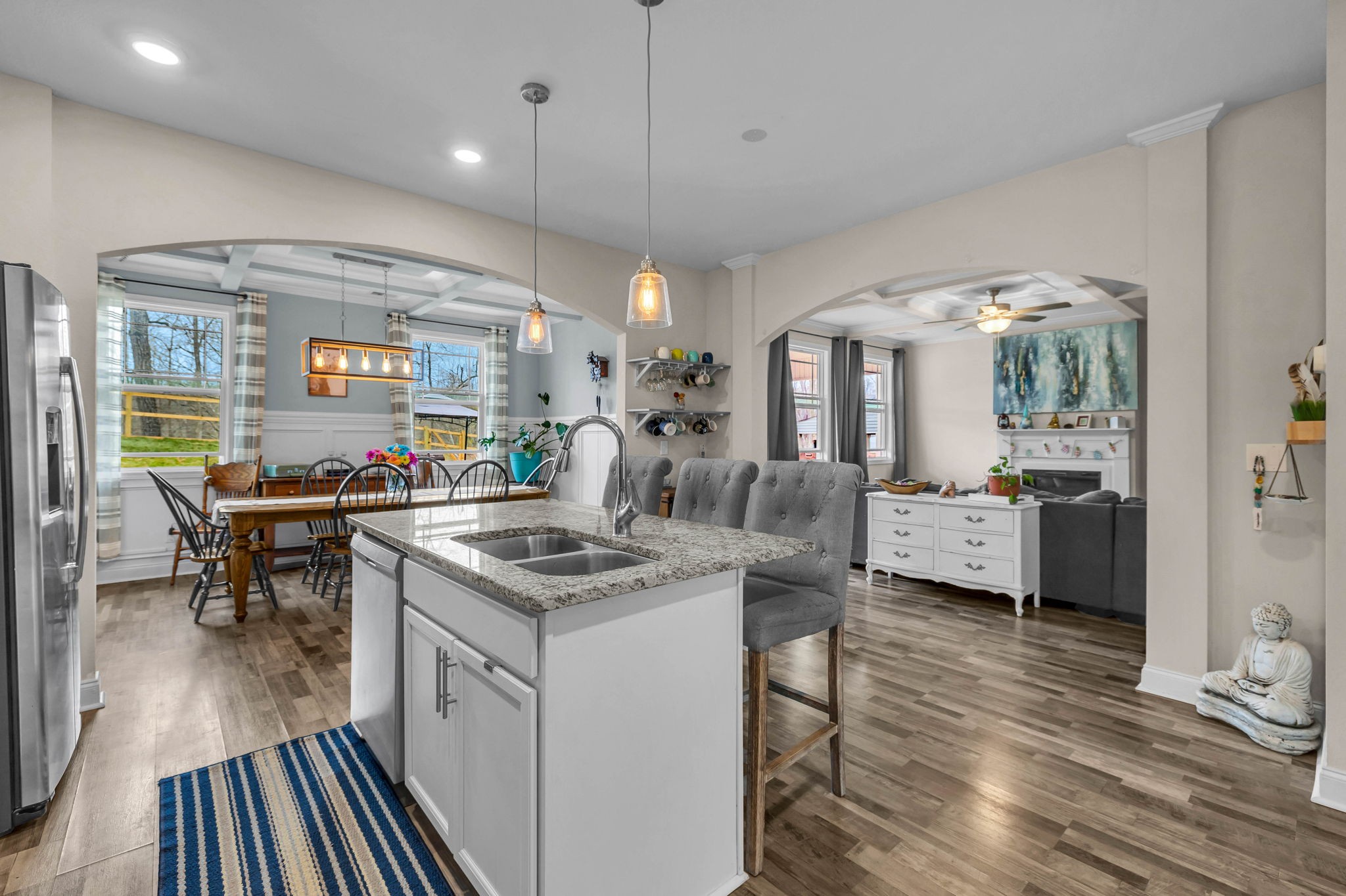 1096 Black Oak Cir