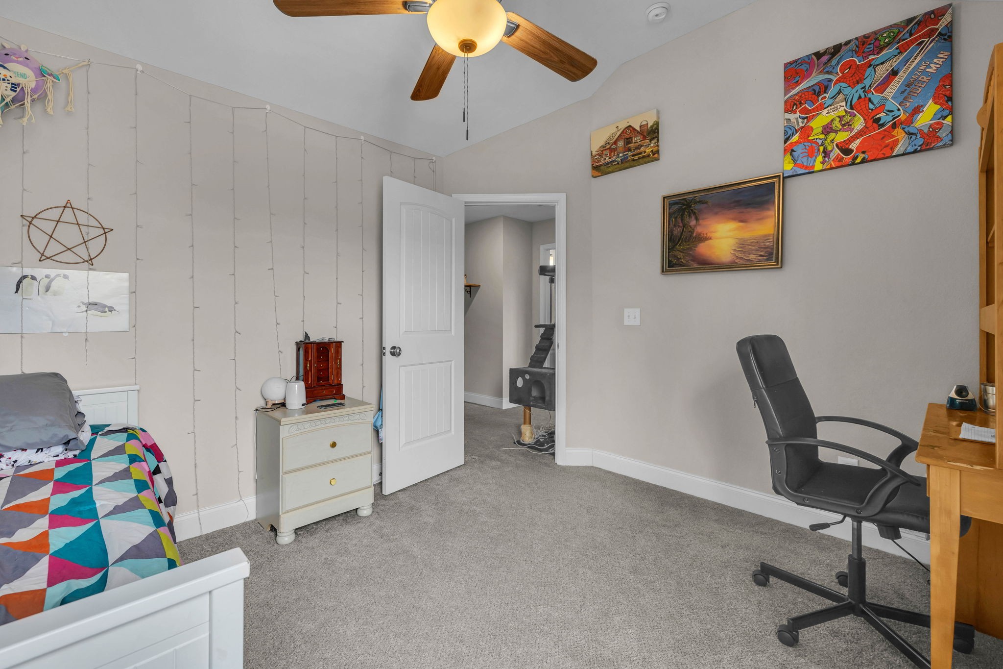 1096 Black Oak Cir