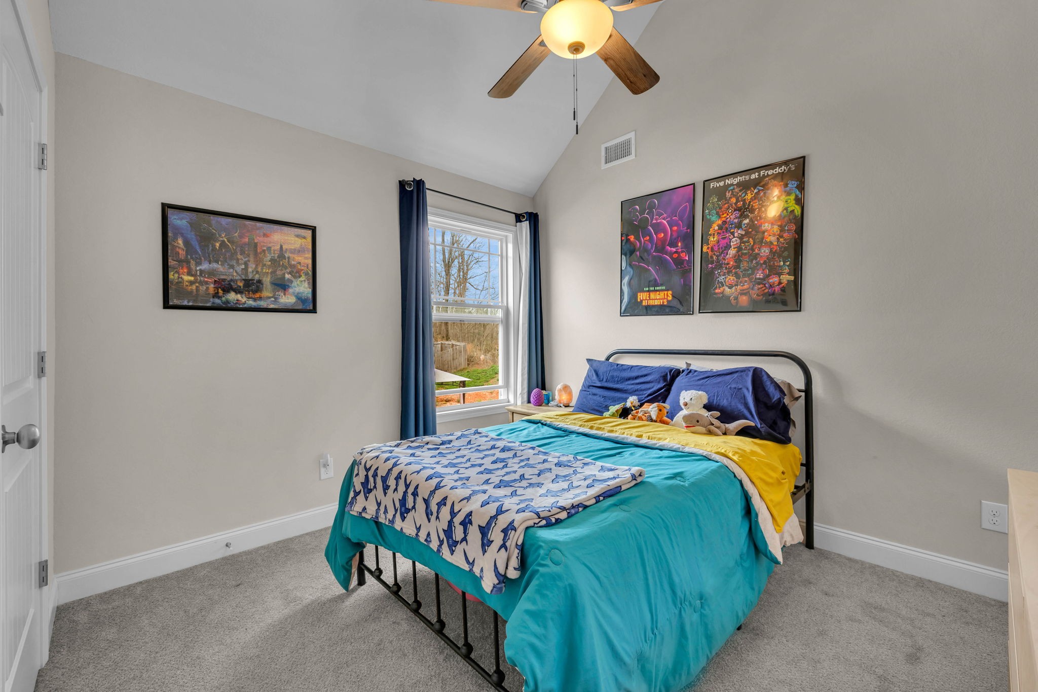 1096 Black Oak Cir