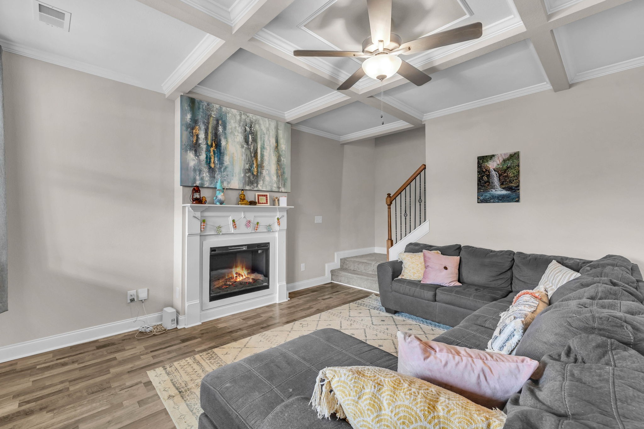1096 Black Oak Cir
