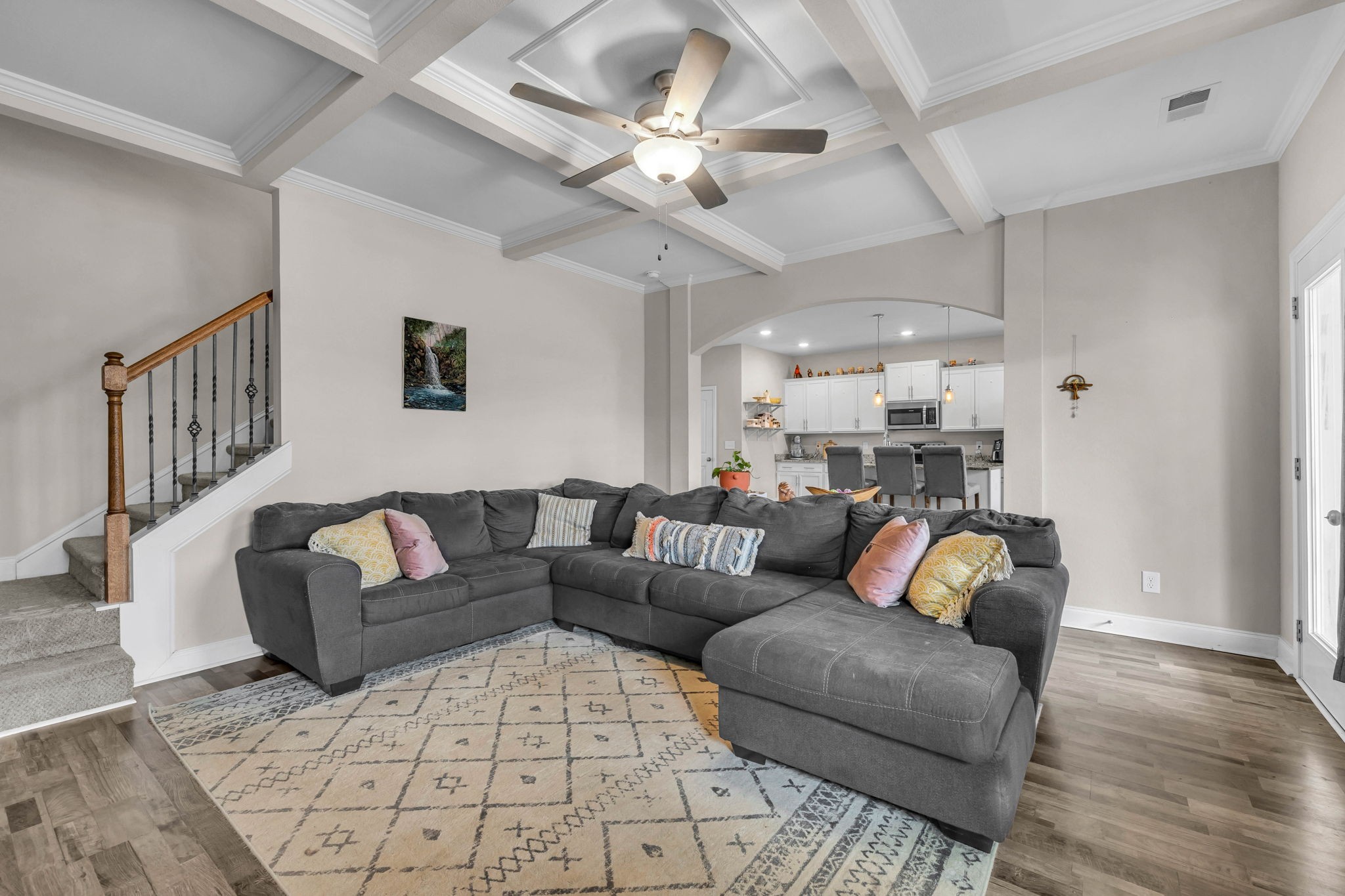 1096 Black Oak Cir