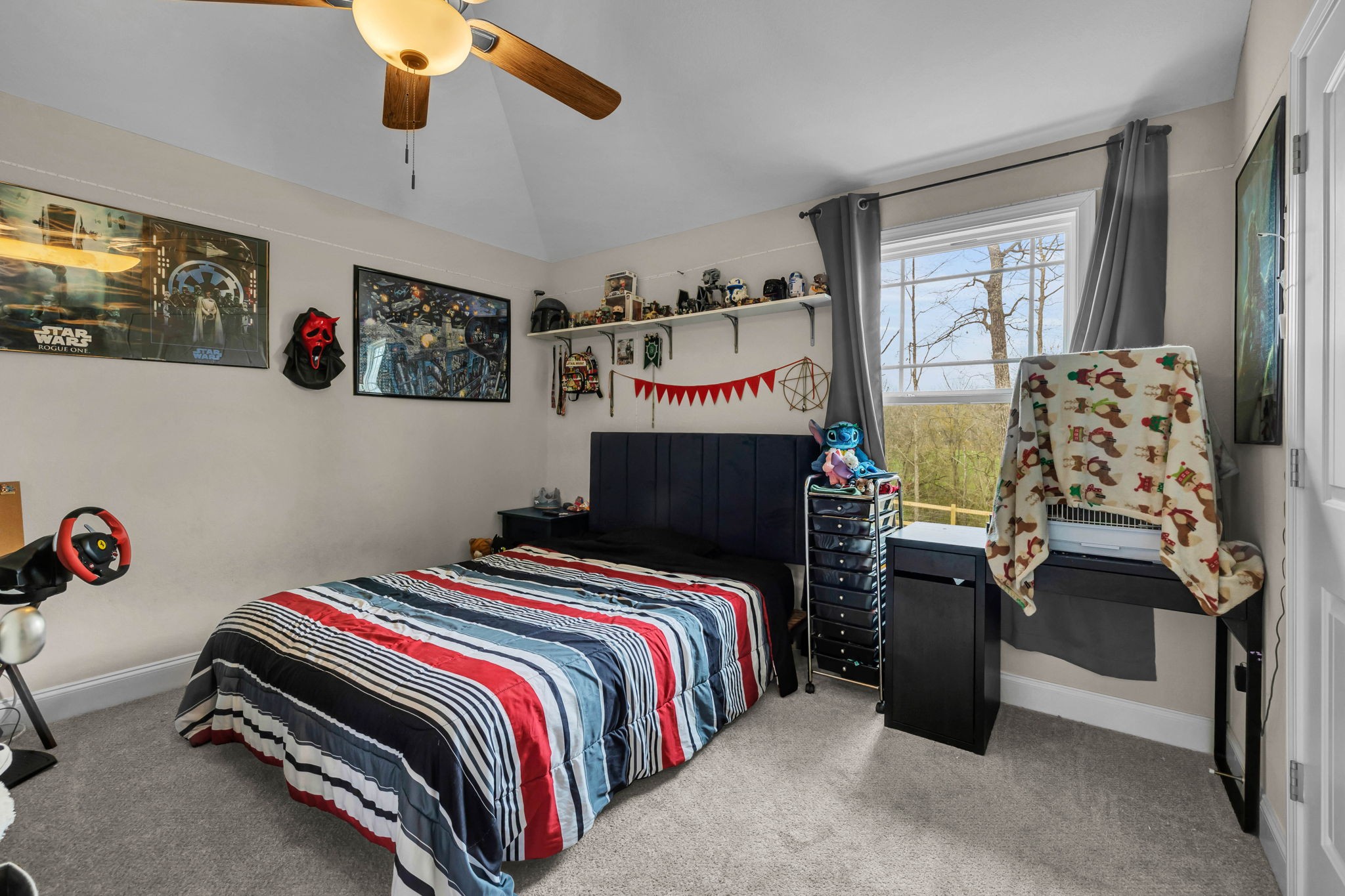 1096 Black Oak Cir
