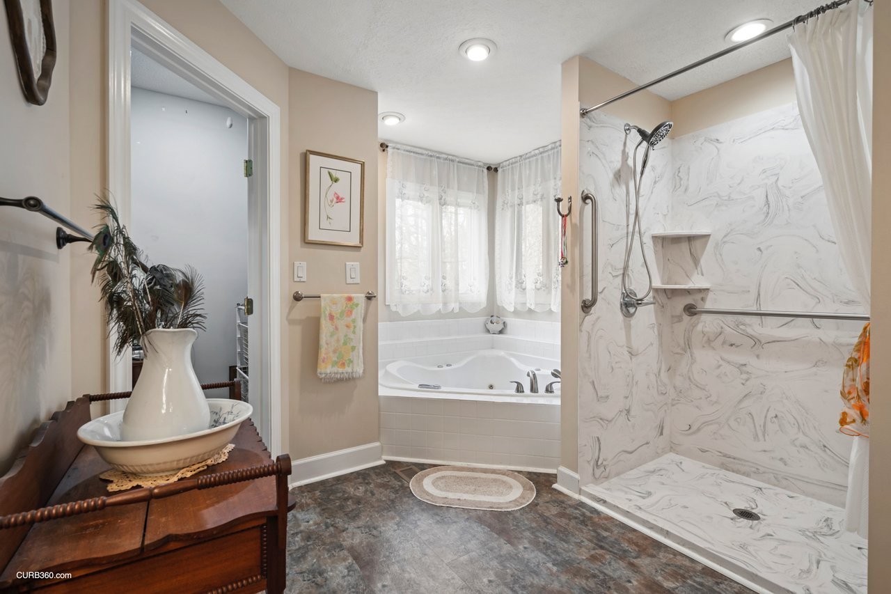 3055 Quisenberry Ln