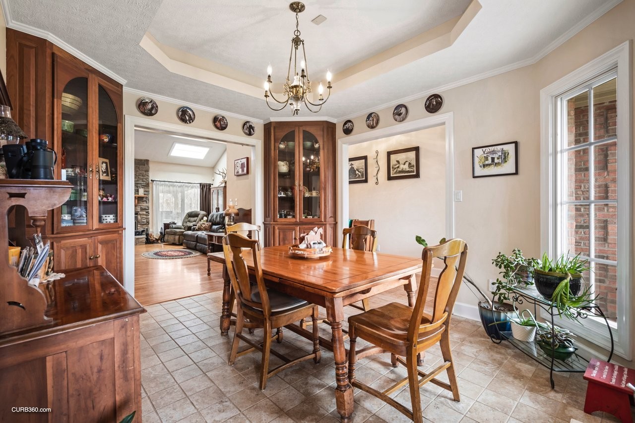 3055 Quisenberry Ln