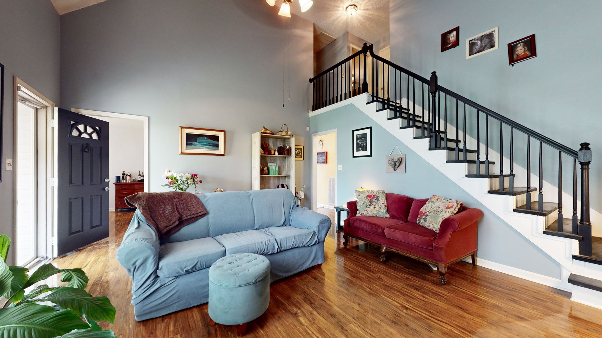 2213 Ladd Dr