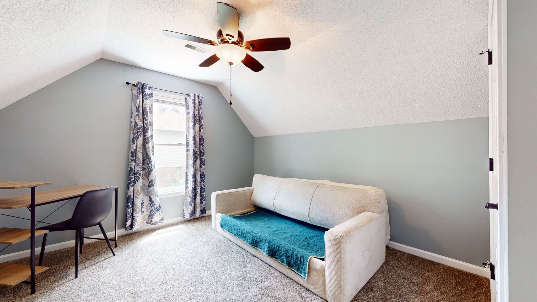 3510 Clearwater Dr