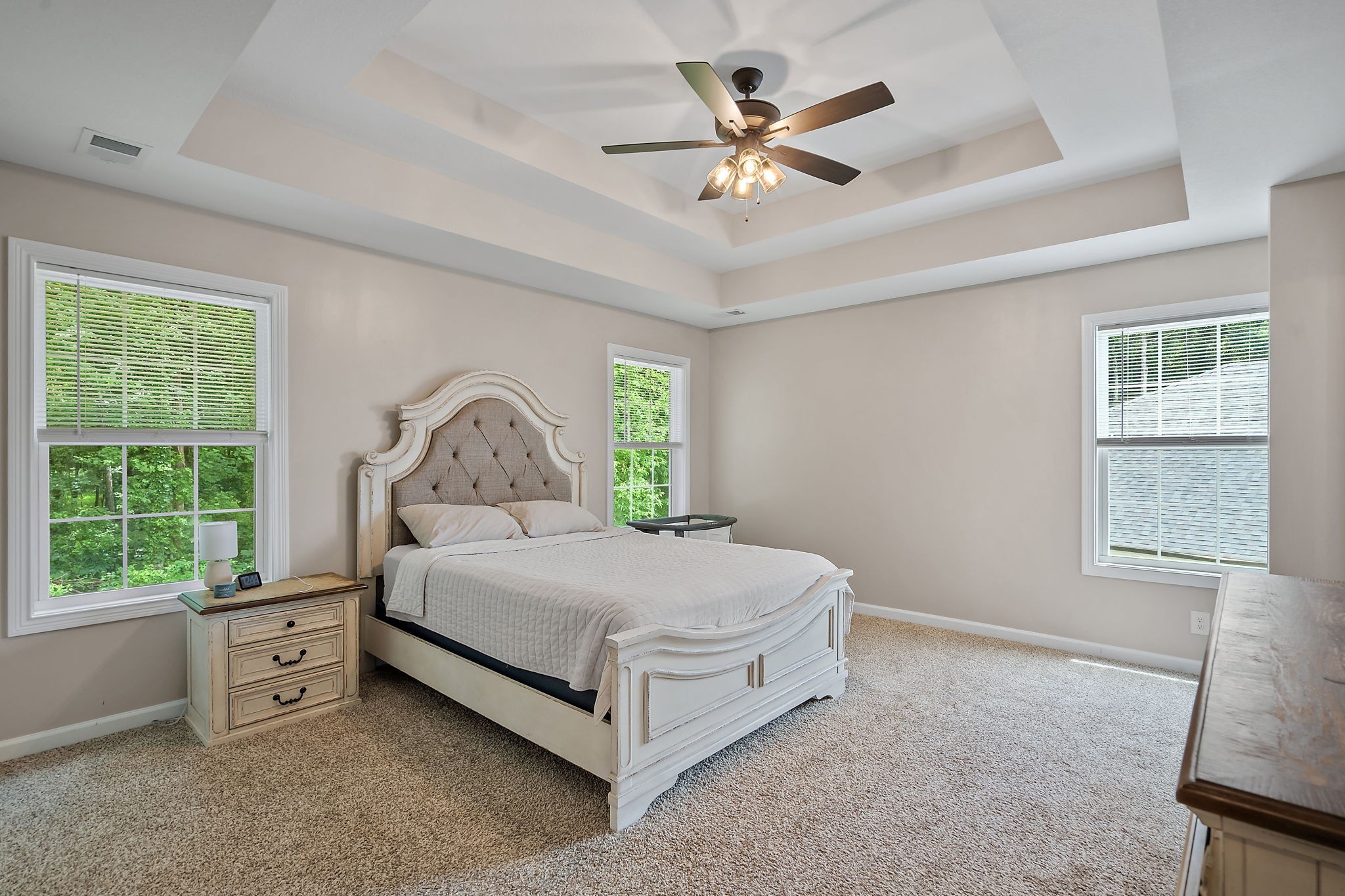 1246 Magnum Dr