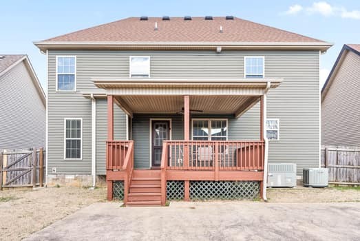 734 Sleek Fox Dr