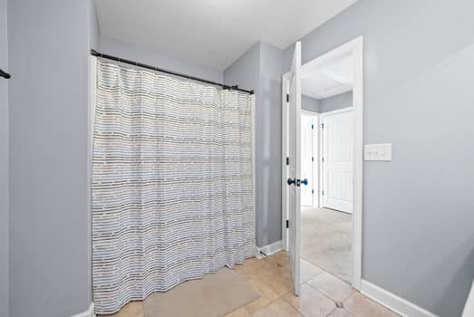 734 Sleek Fox Dr