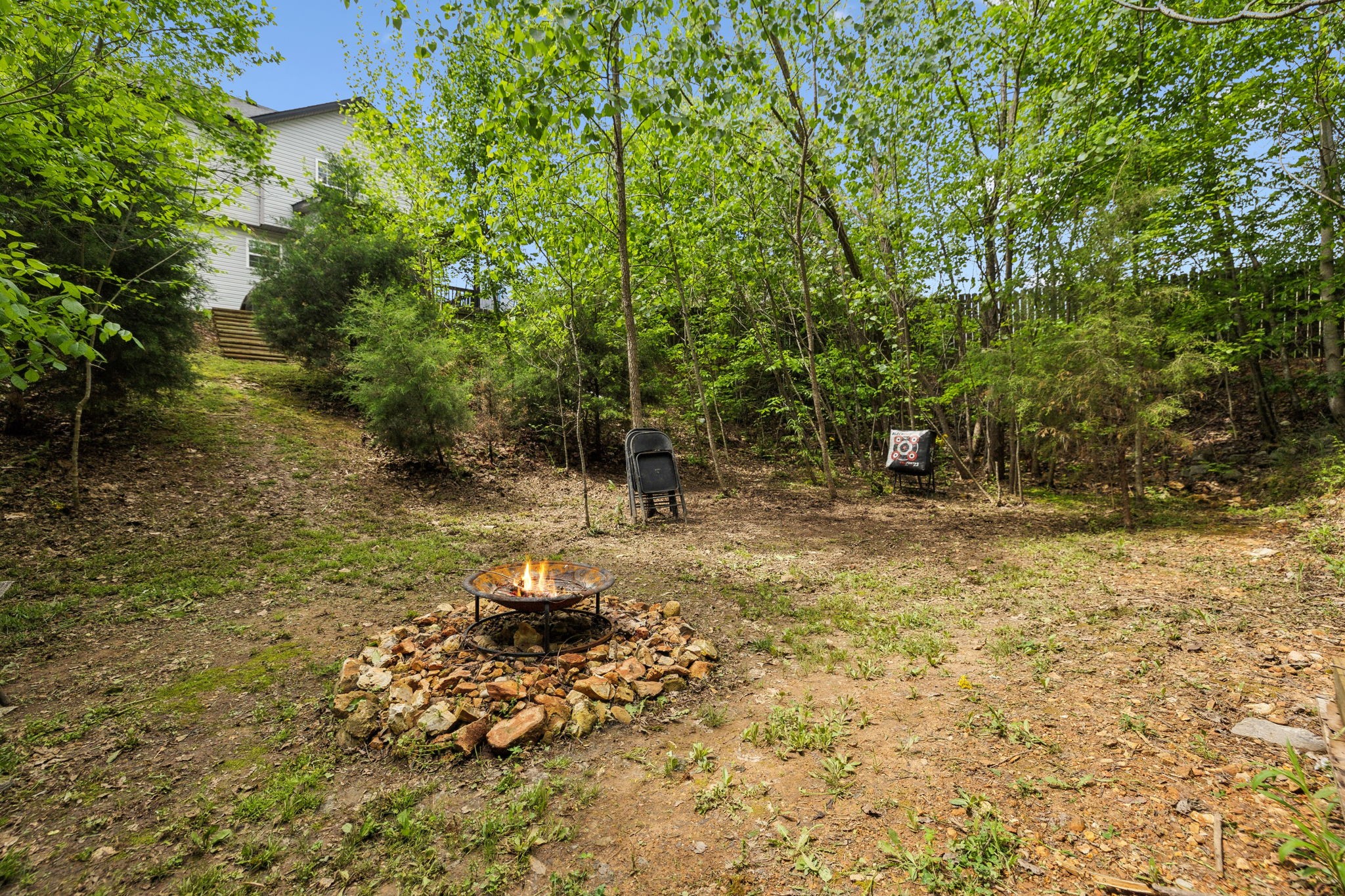 435 Leslie Wood Dr