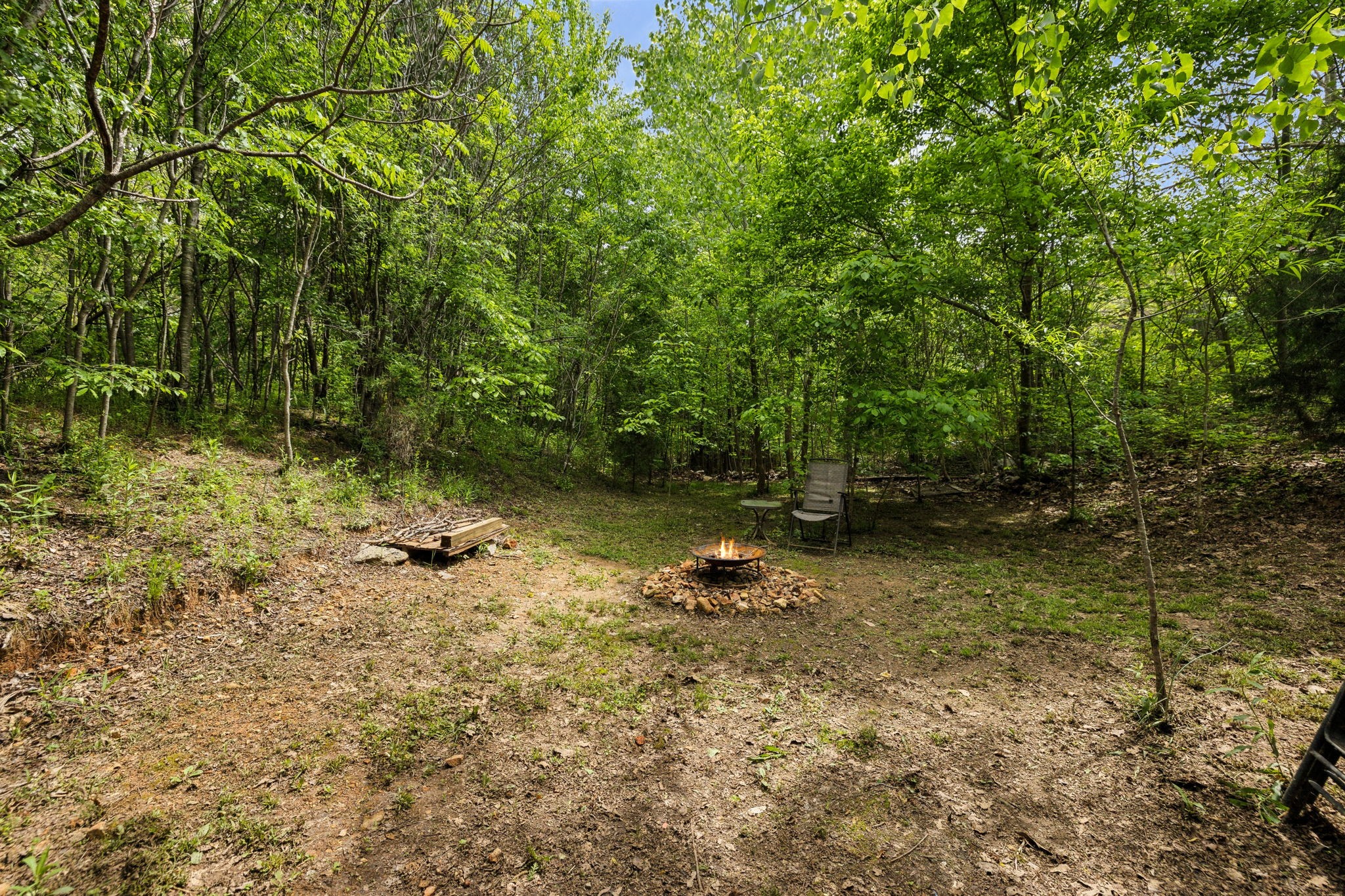 435 Leslie Wood Dr