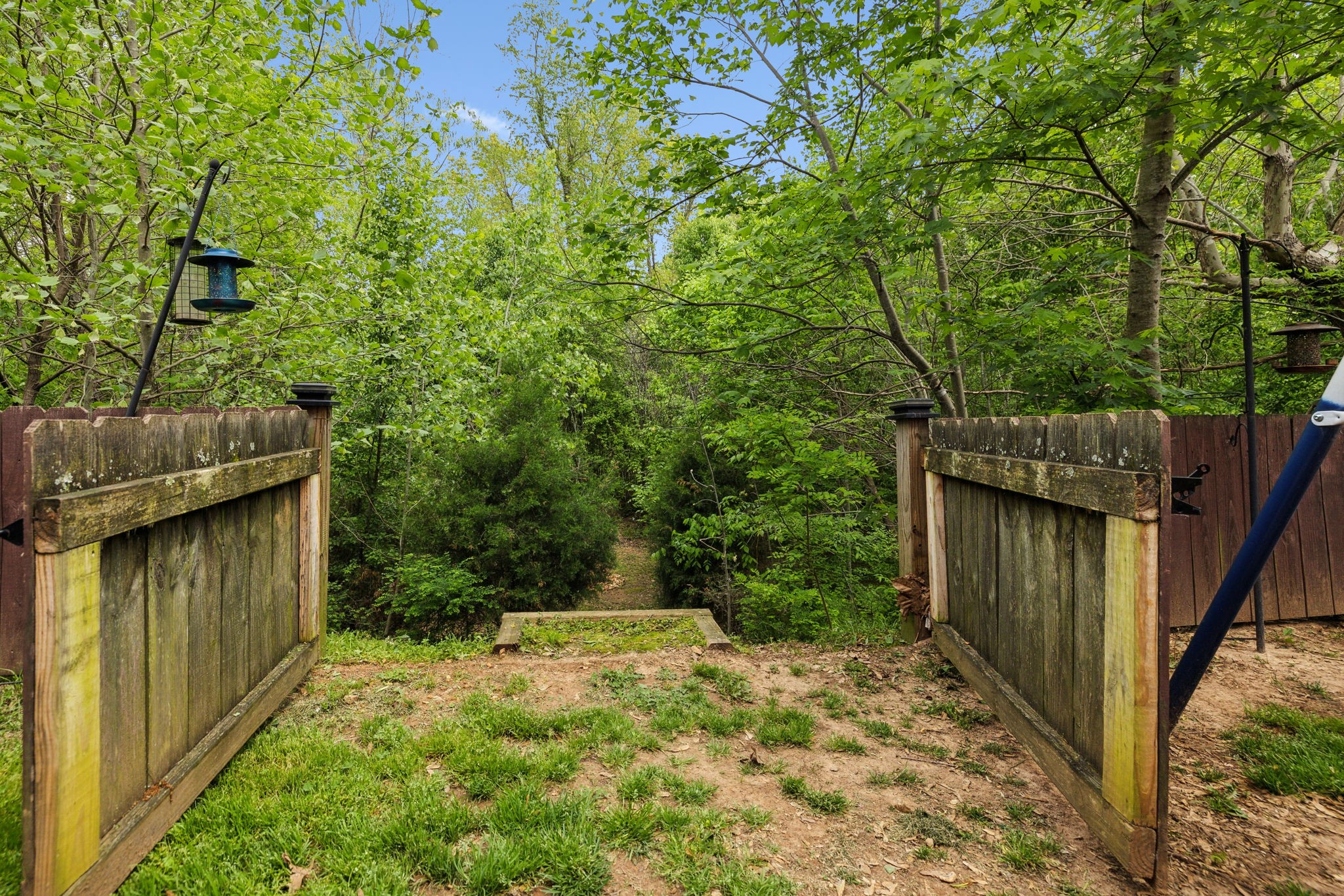 435 Leslie Wood Dr