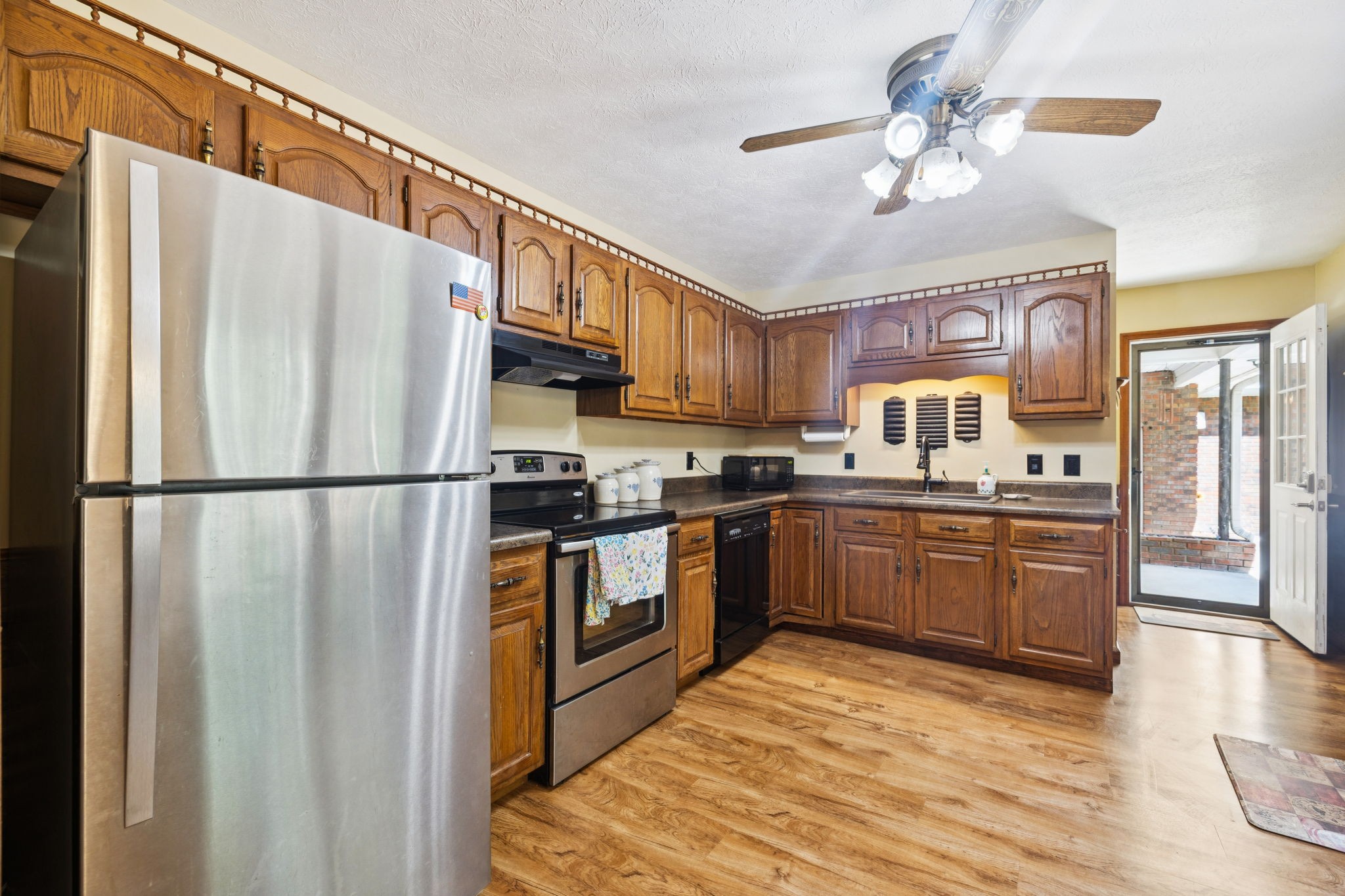 3375 Highway 49, W