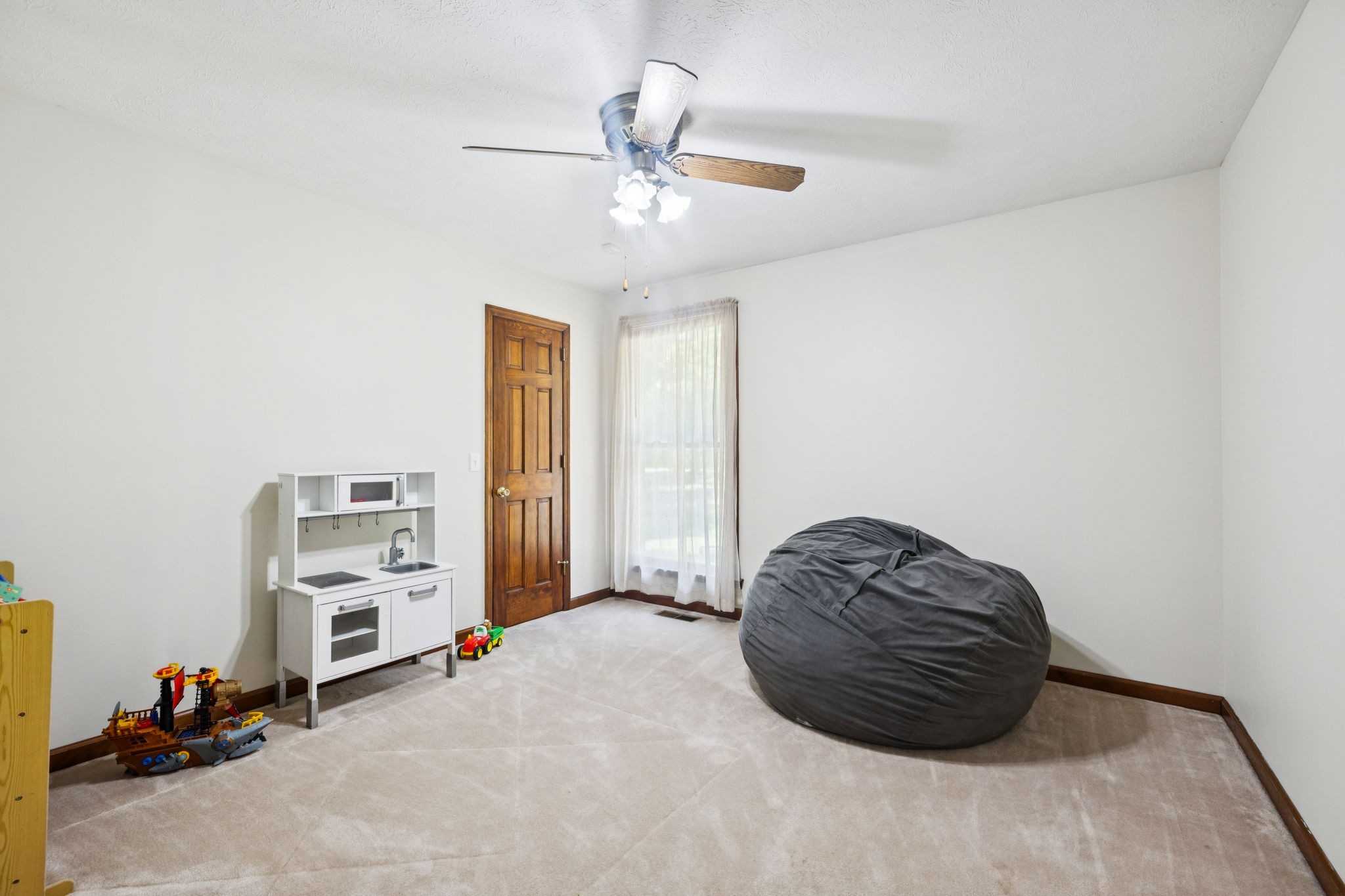 3375 Highway 49, W