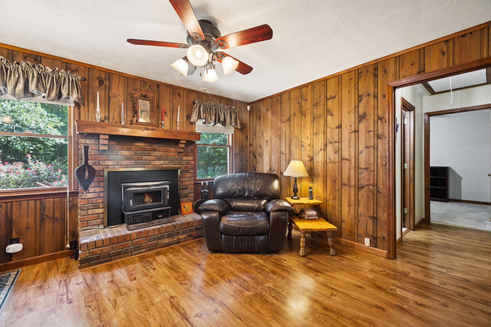3375 Highway 49, W