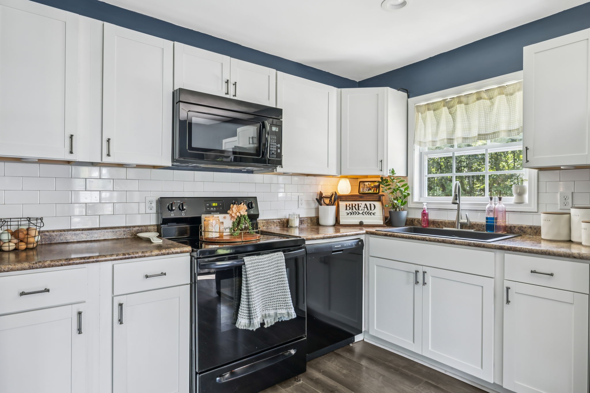 3424 John Taylor Rd