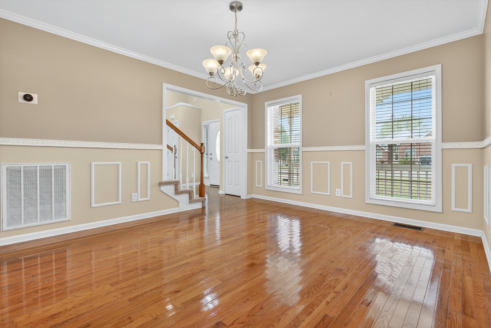 3876 Rhonda Ct