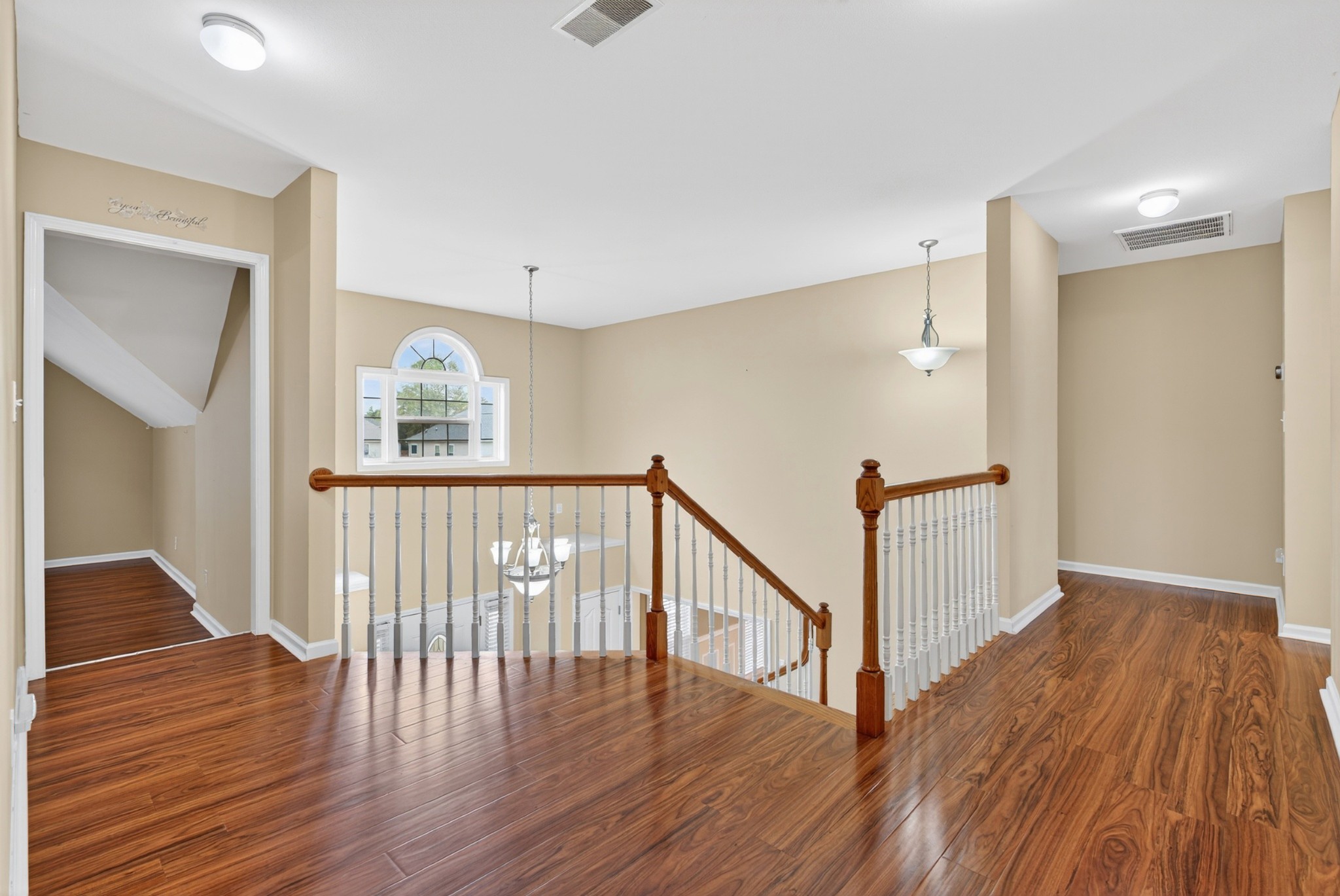 3876 Rhonda Ct