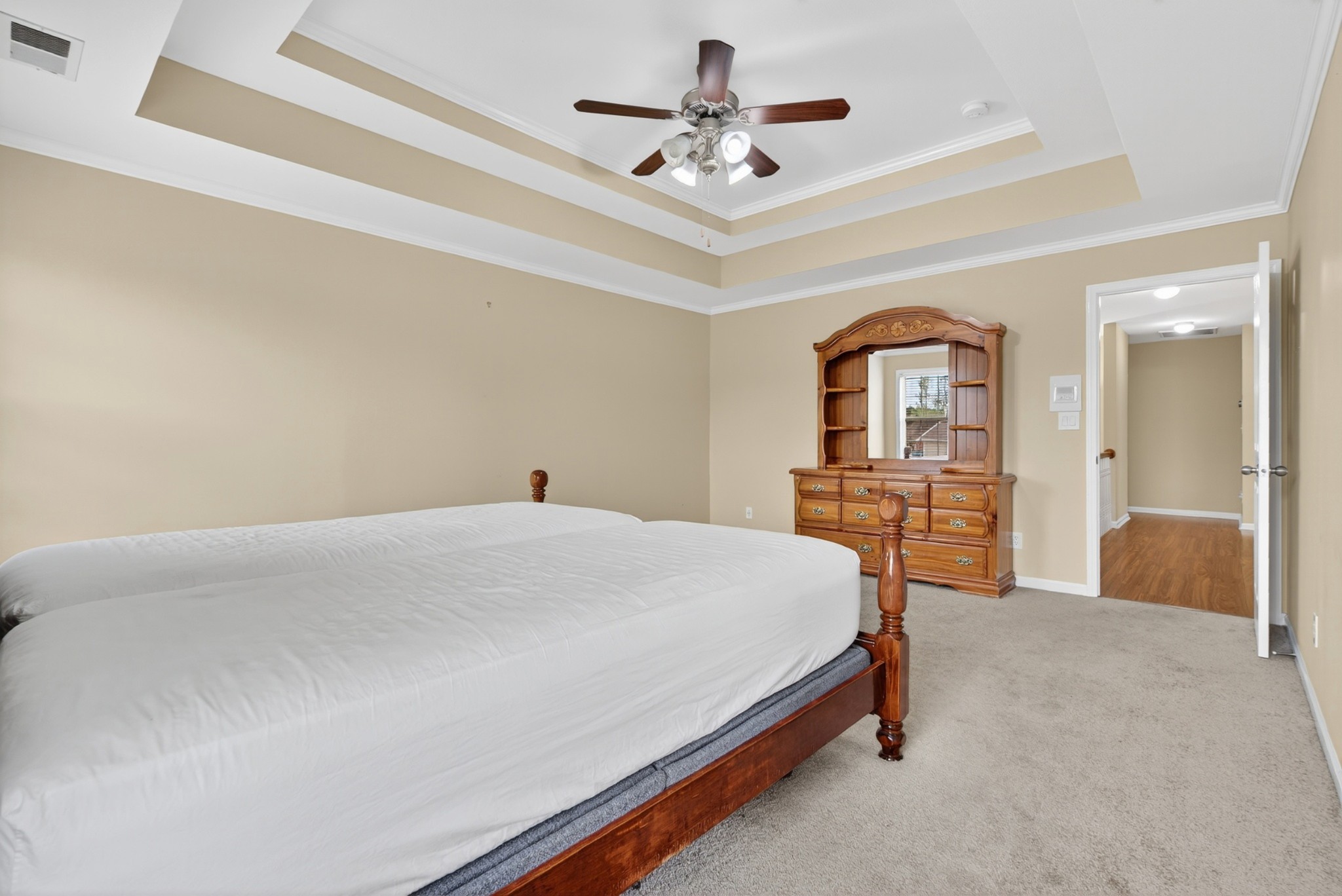 3876 Rhonda Ct