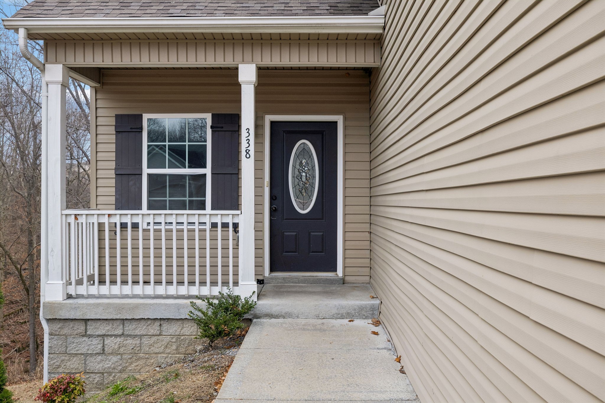 338 Chalet Cir