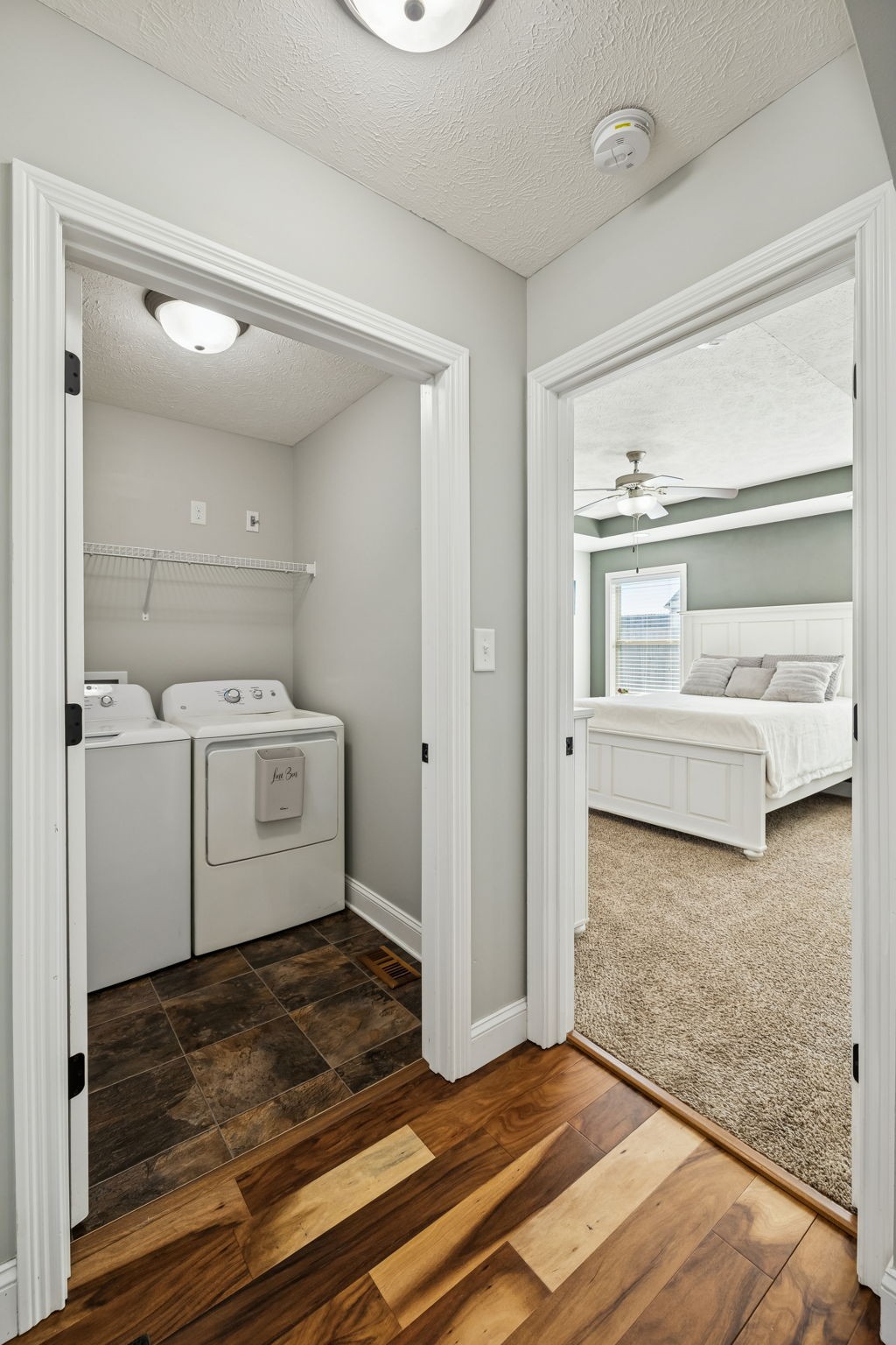 848 Shelton Cir