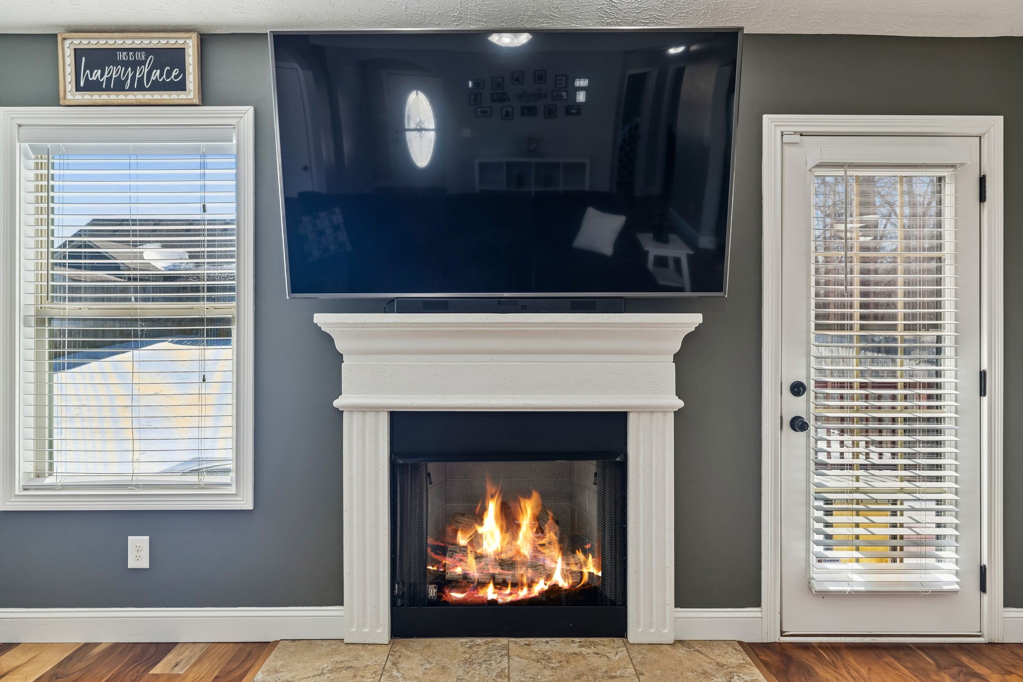 848 Shelton Cir