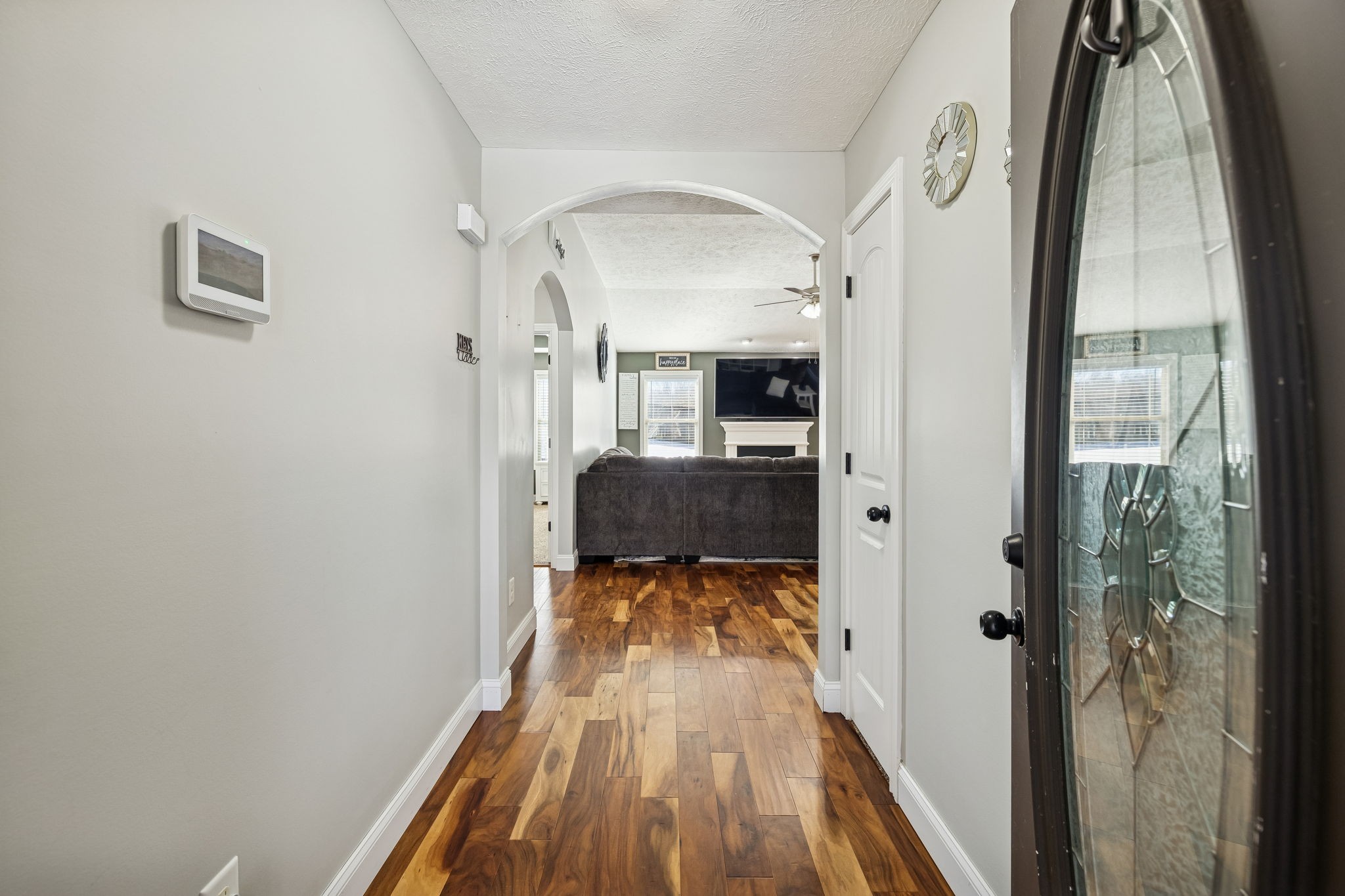 848 Shelton Cir