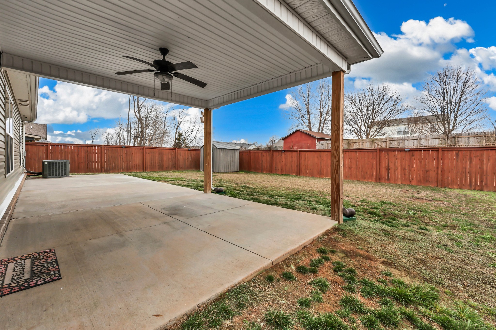 1110 Whitney Dr