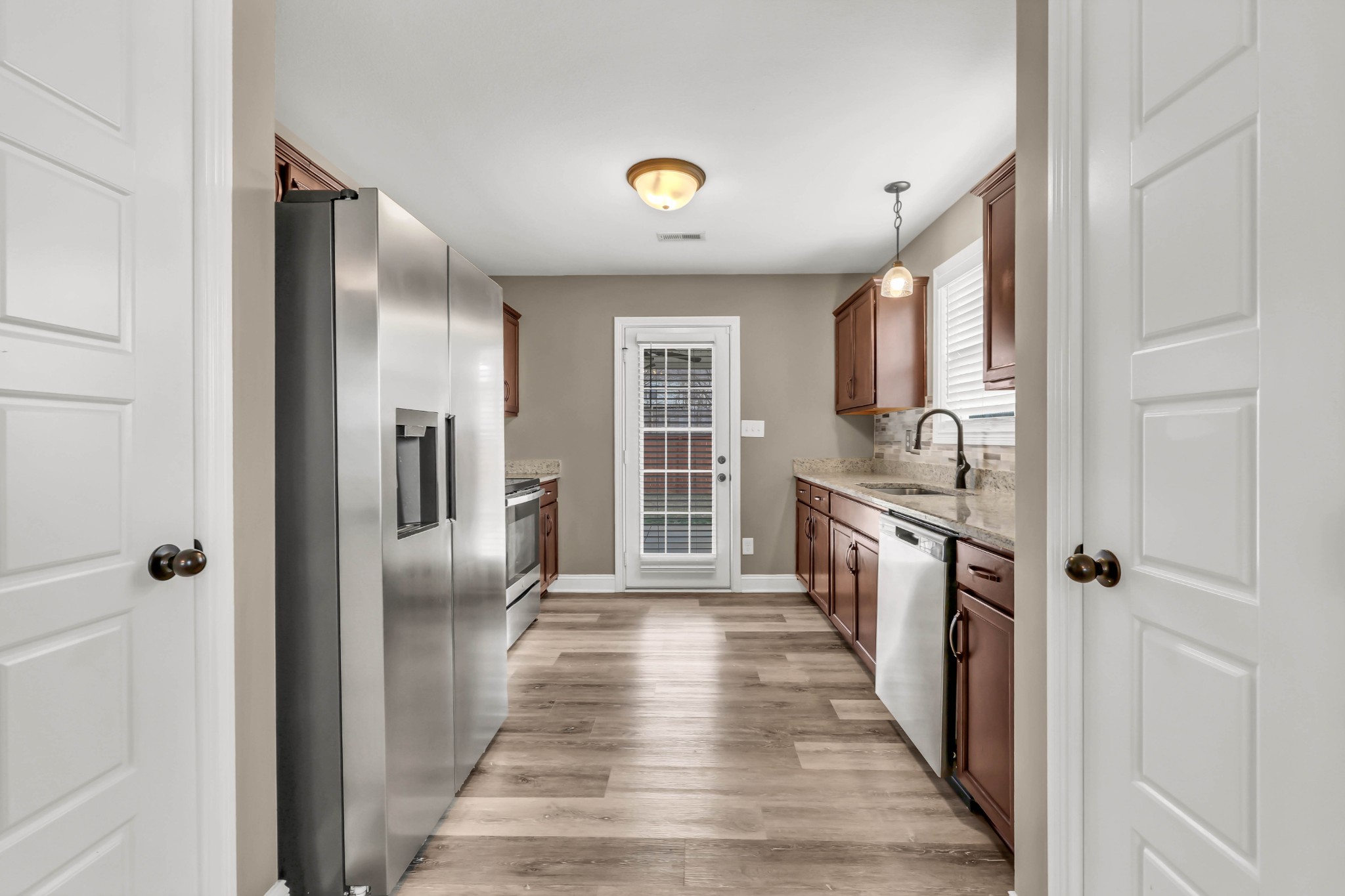 1110 Whitney Dr
