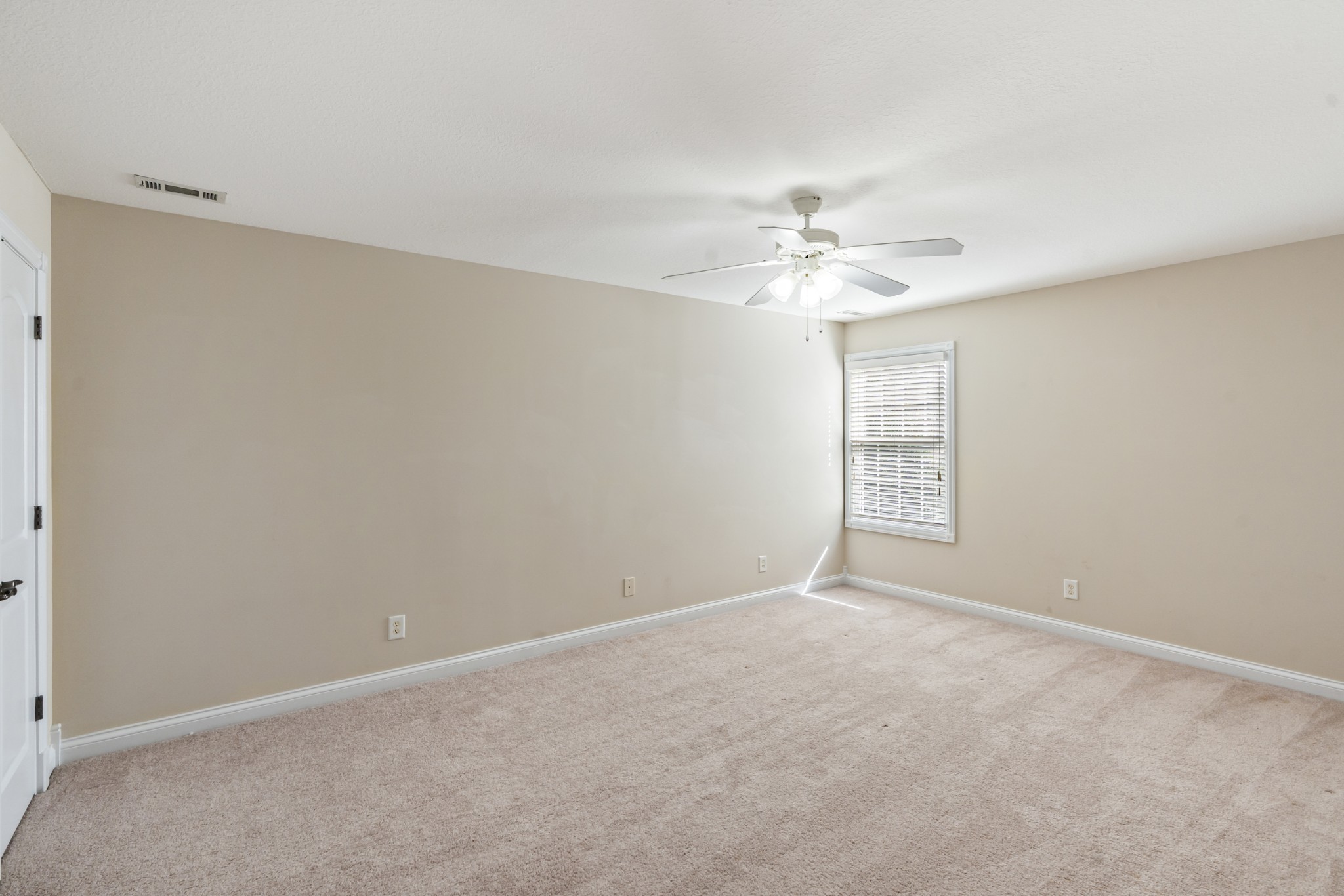 137 Clarendon Trce