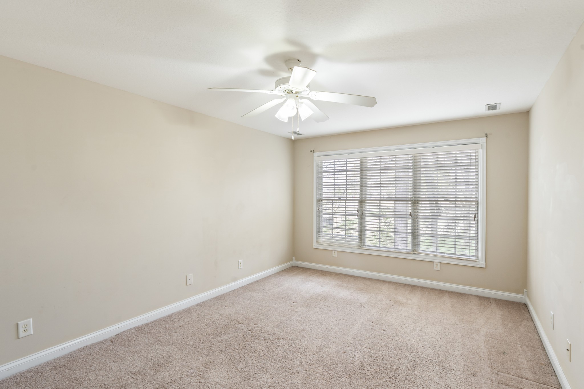 137 Clarendon Trce