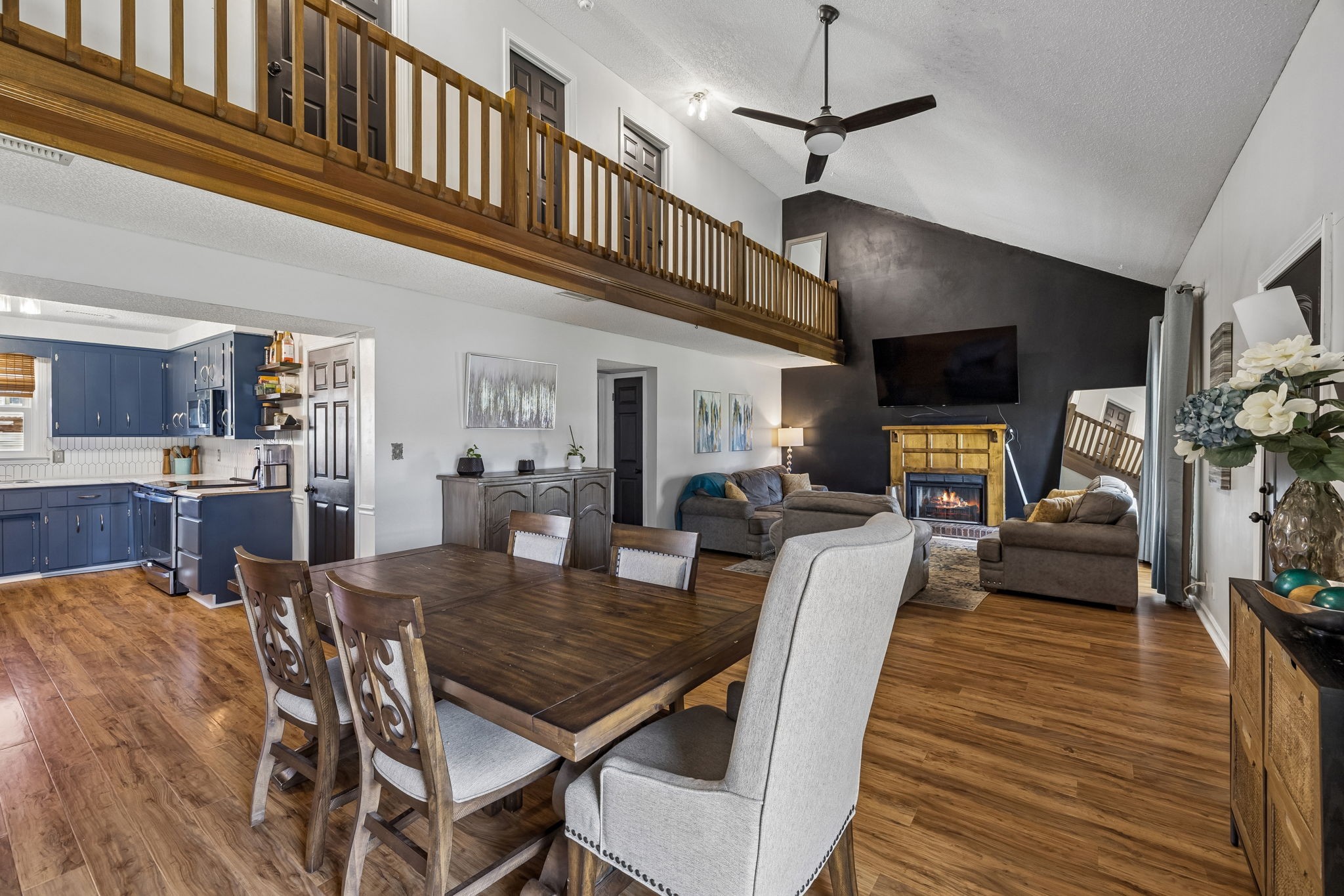 3408 Polly Dr