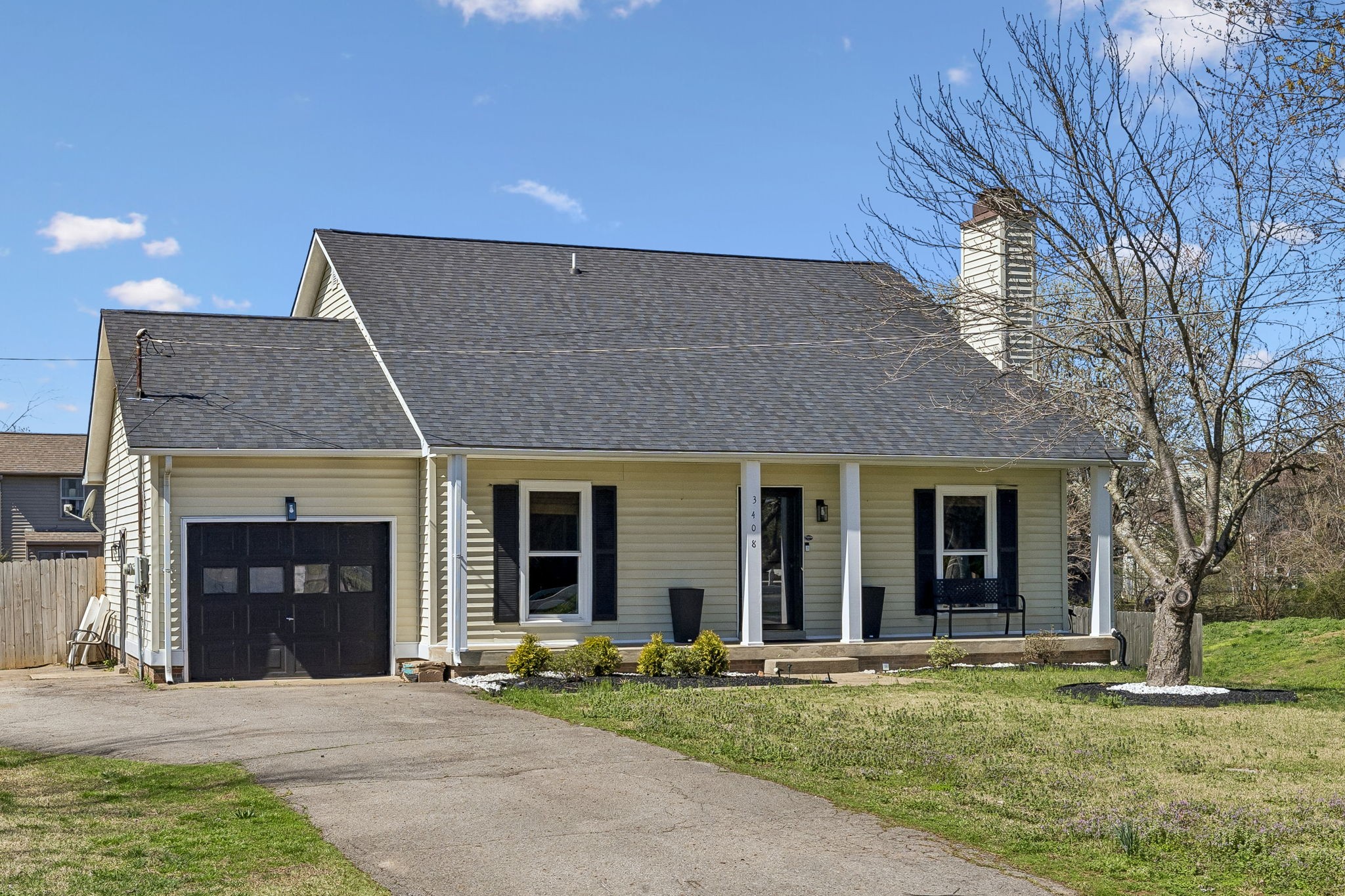 3408 Polly Dr