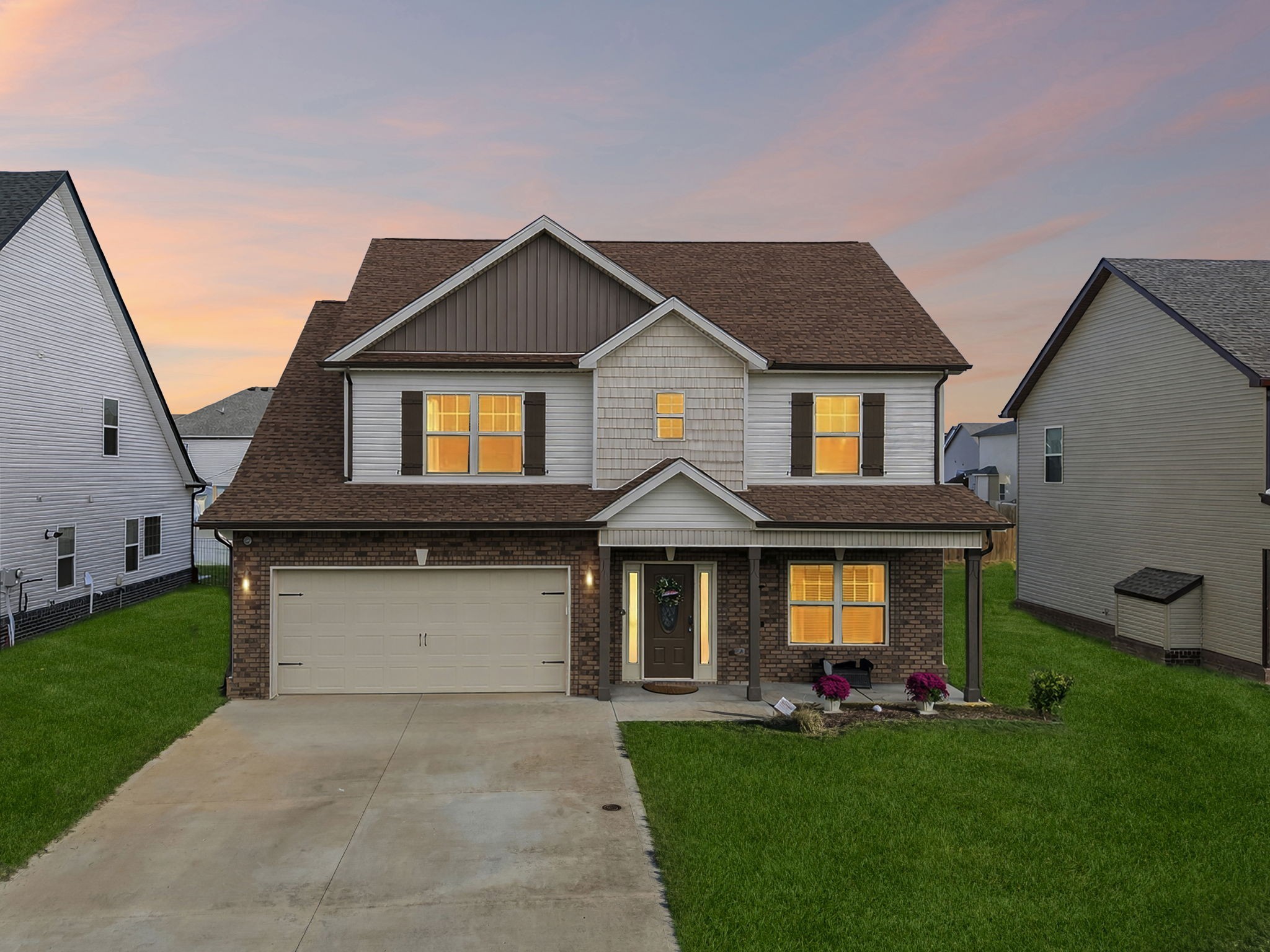 1565 Kestrel Dr