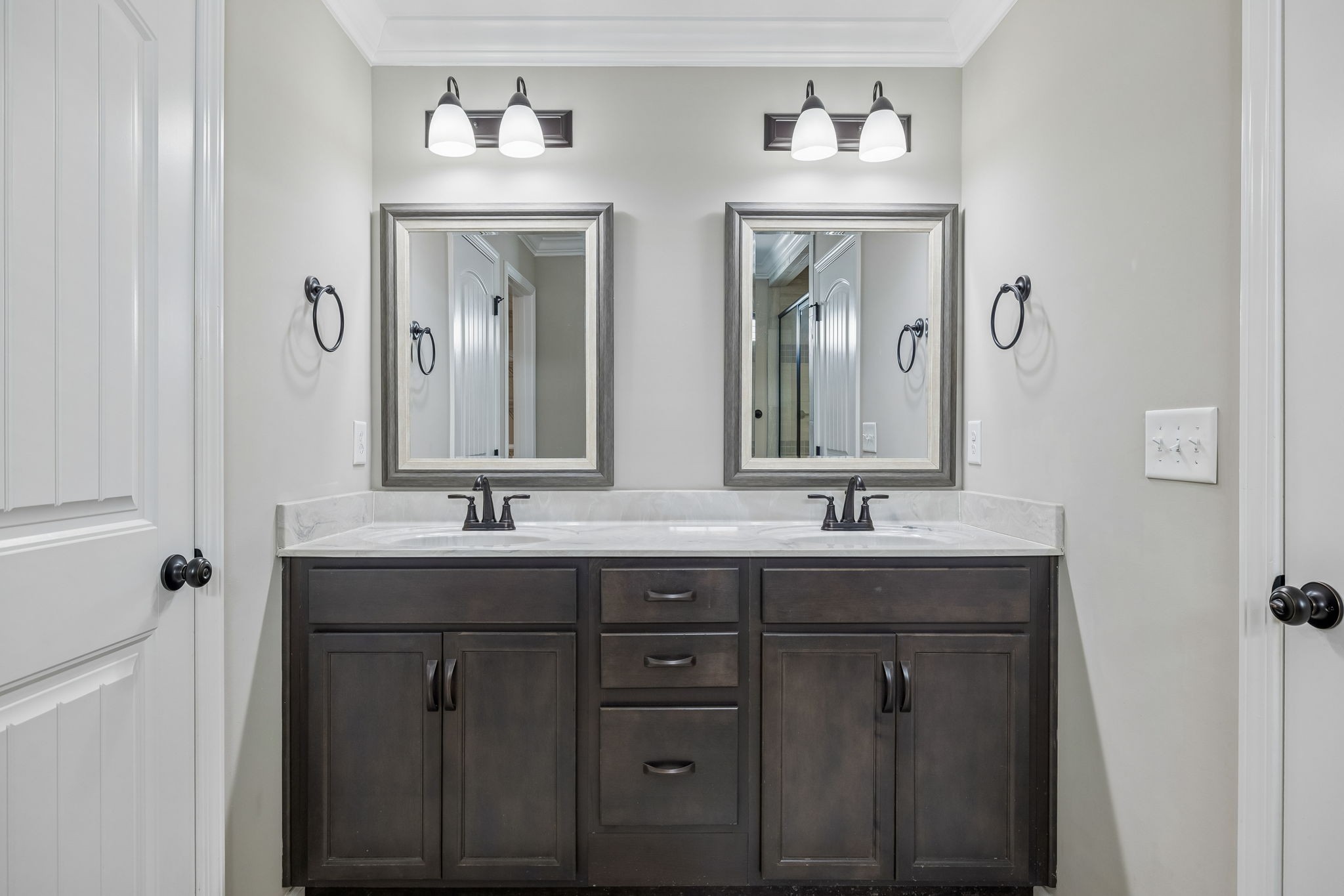 1565 Kestrel Dr