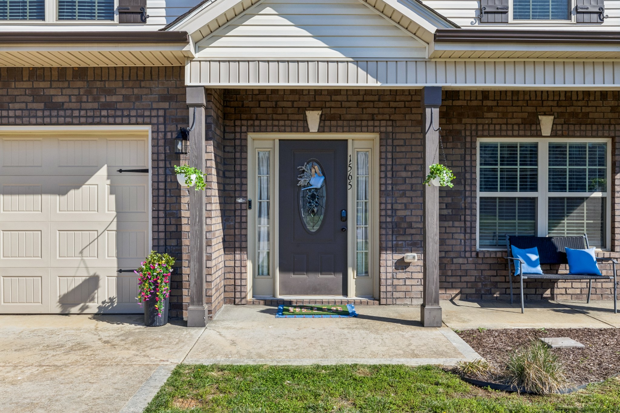 1565 Kestrel Dr