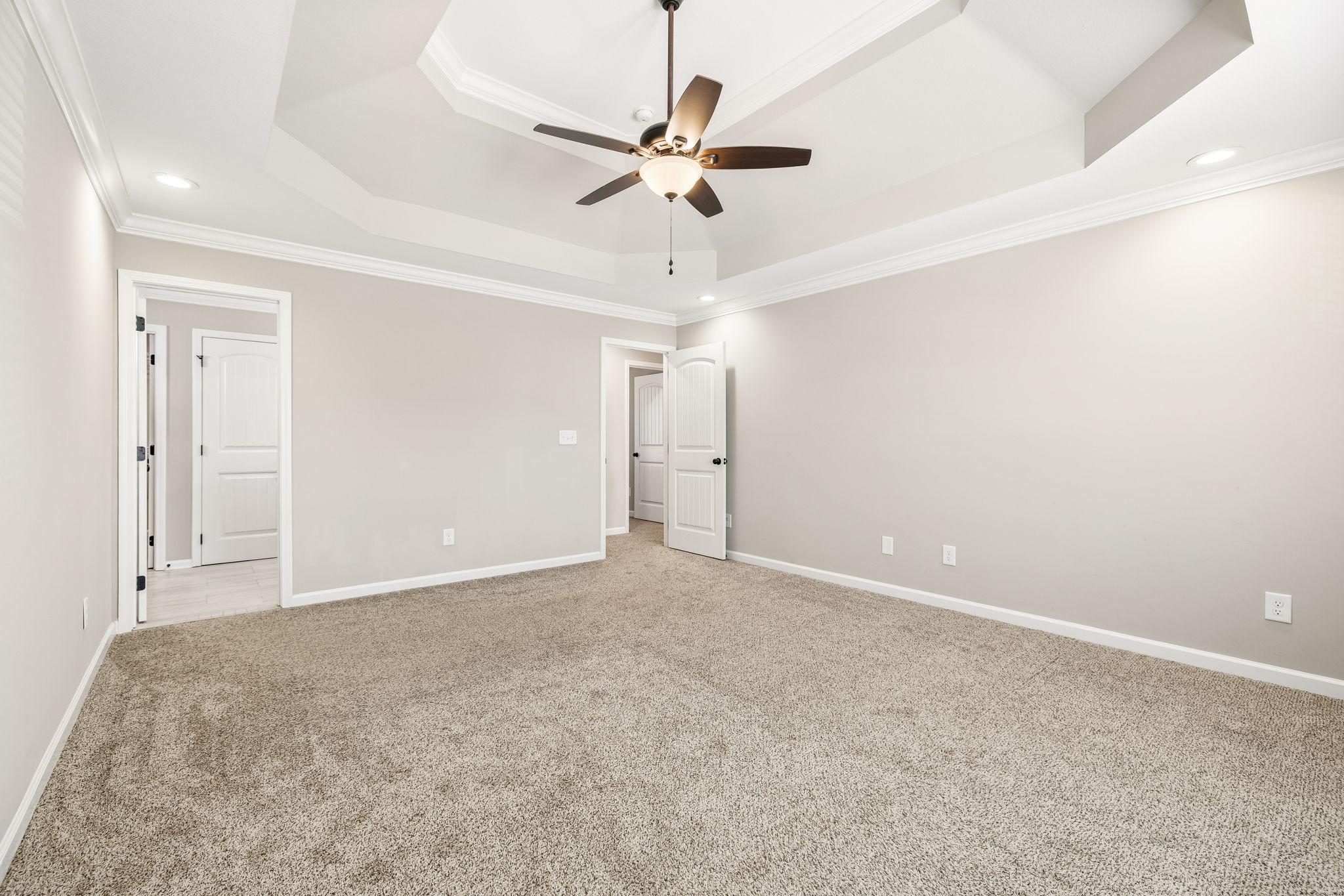 1565 Kestrel Dr